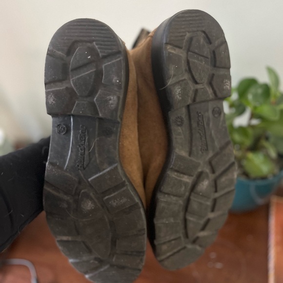 Blundstone Brown Suede Ankle Boots - Picture 7 of 7